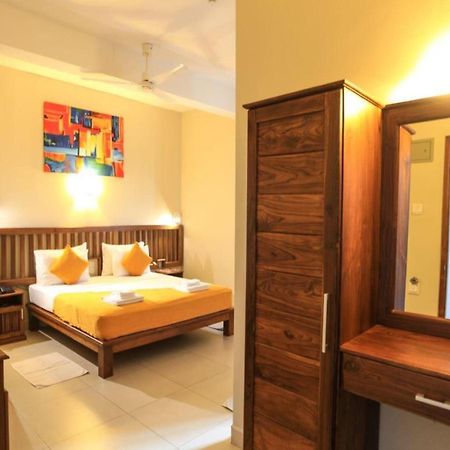 Port View City Hotel Kolombo Dış mekan fotoğraf