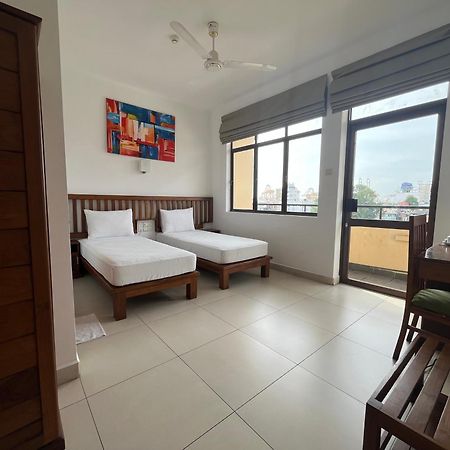 Port View City Hotel Kolombo Dış mekan fotoğraf