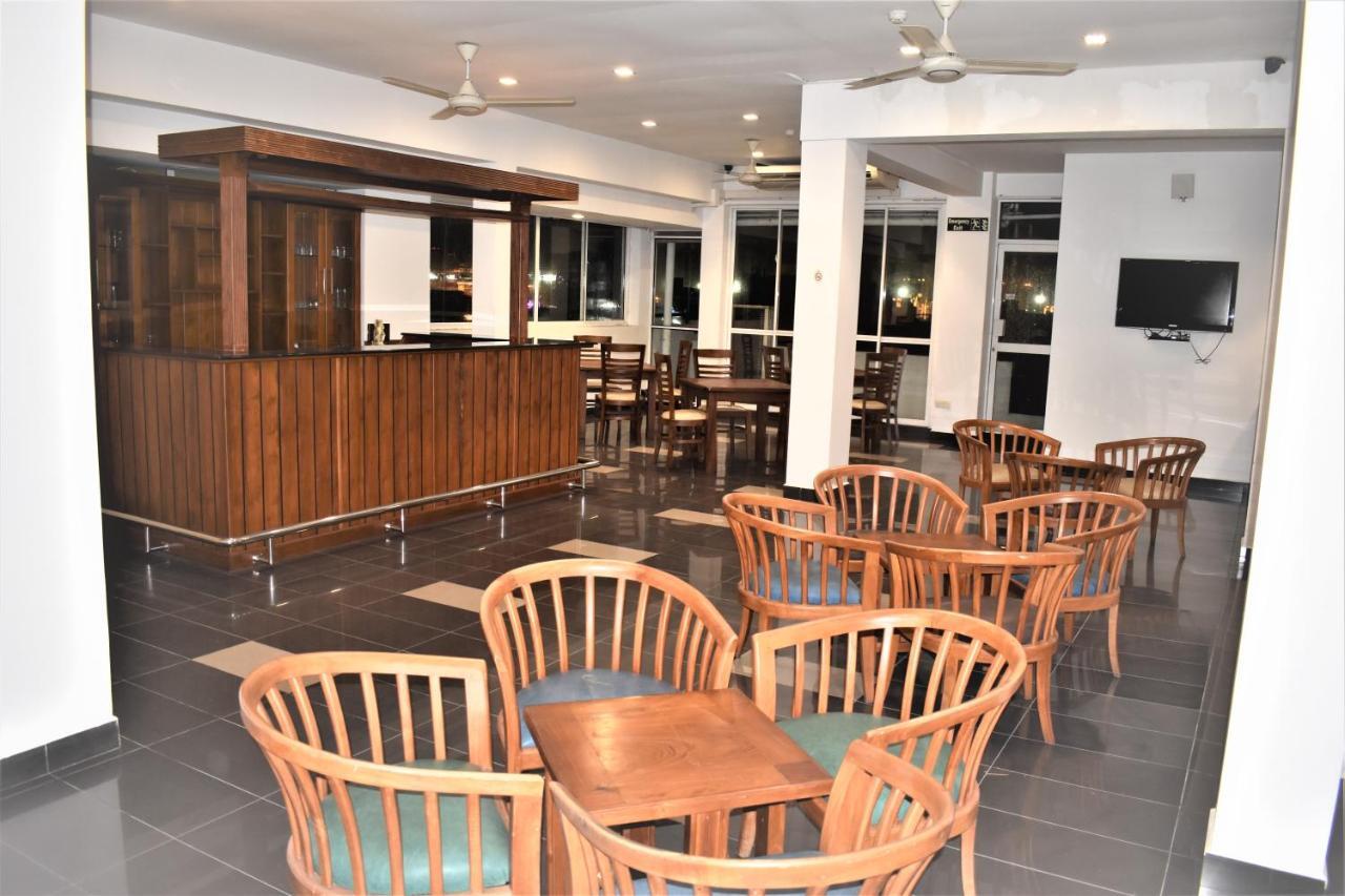 Port View City Hotel Kolombo Dış mekan fotoğraf