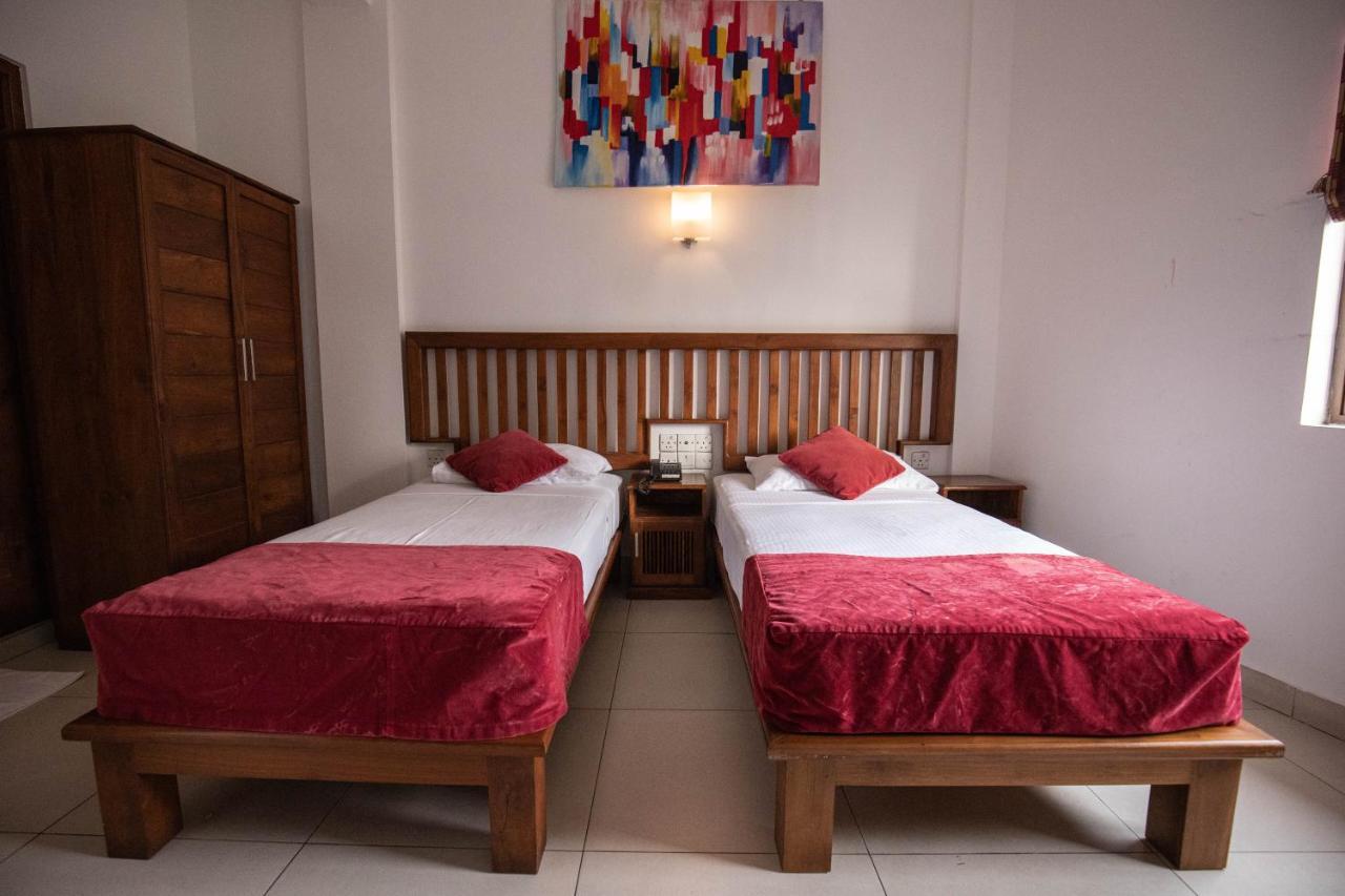 Port View City Hotel Kolombo Dış mekan fotoğraf